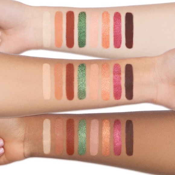 Too Faced Christmas Coffee Bite Sized Eye Shadow Palette - Picture 10 of 13